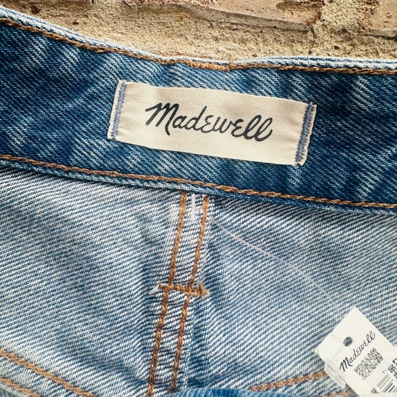 Madewell Women's Blue Mid Rise Relaxed Fit Denim Jeans Shorts Size W23 NWT - Picture 3 of 5